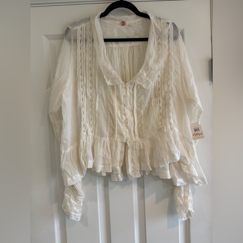 Free People Elodie Lace Trim Ruffle Hem Blouse - Picture 3 of 4